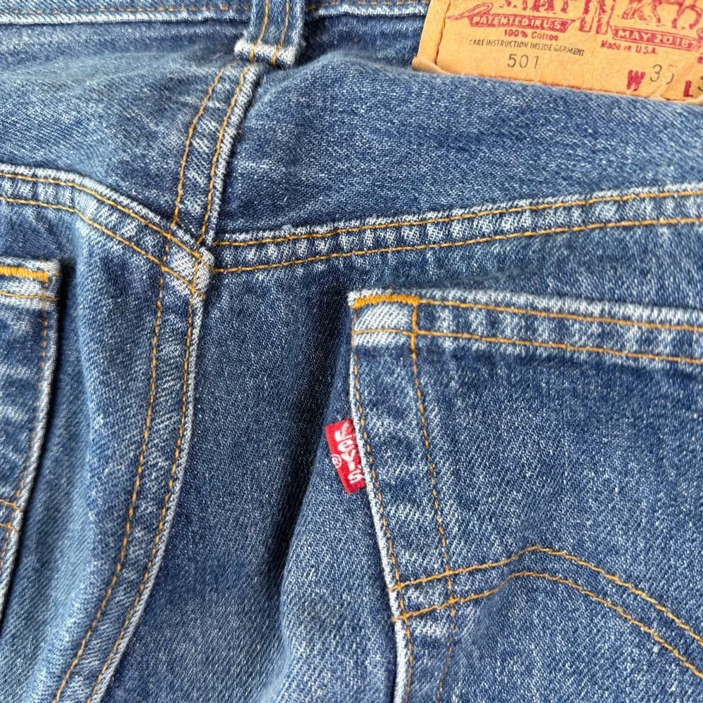 VTG 80s Levis 501 Jeans Mens FITS 34x34 Blue Faded Denim STF 0000 Made in USA